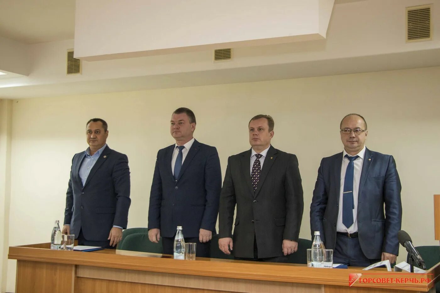 начальник налоговой керчи.