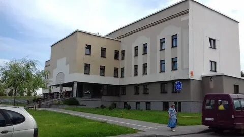 Космонавтов 54