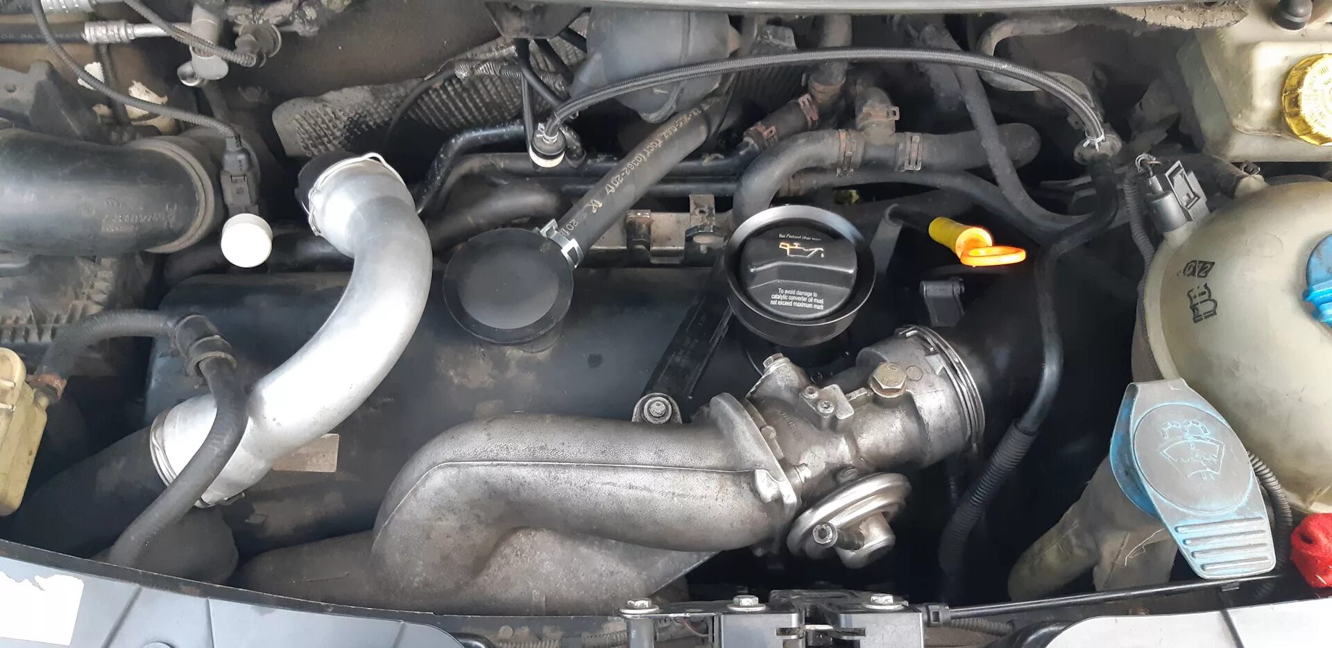 Егр фольксваген т5. Vw t5 2. Егр фольксваген т5. Клапан егр фольксваген т5 1. Егр на фольксваген т5 дизель.
