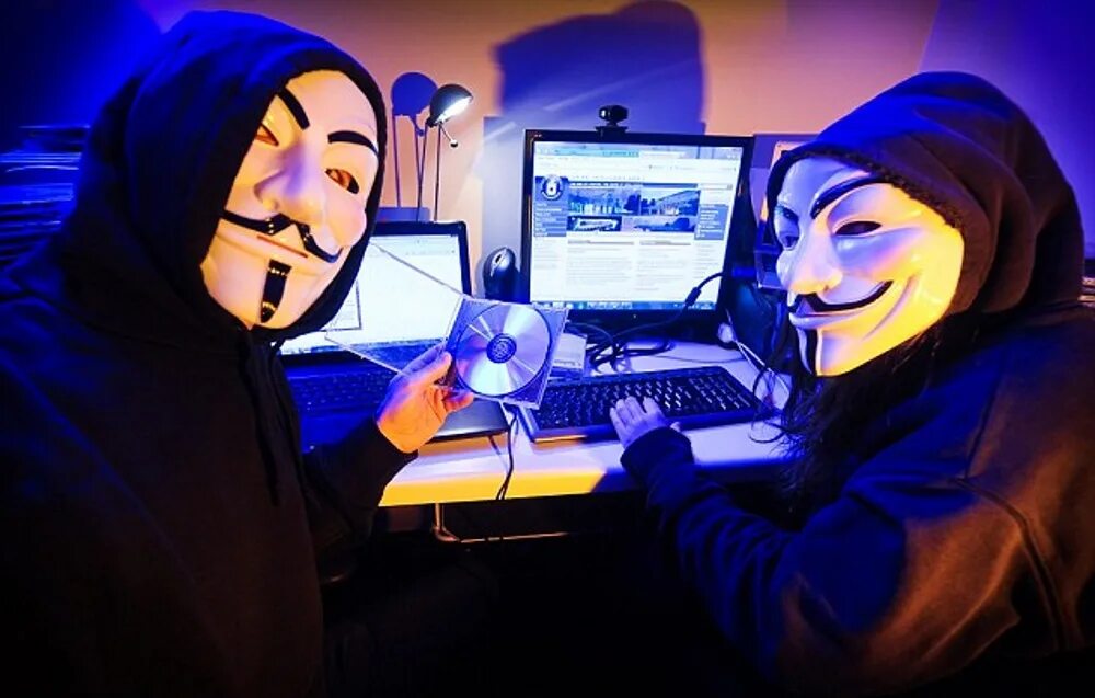 Hacker groups. Hacker groups. Hacker groups. Парень хакер. Группа хакеров.