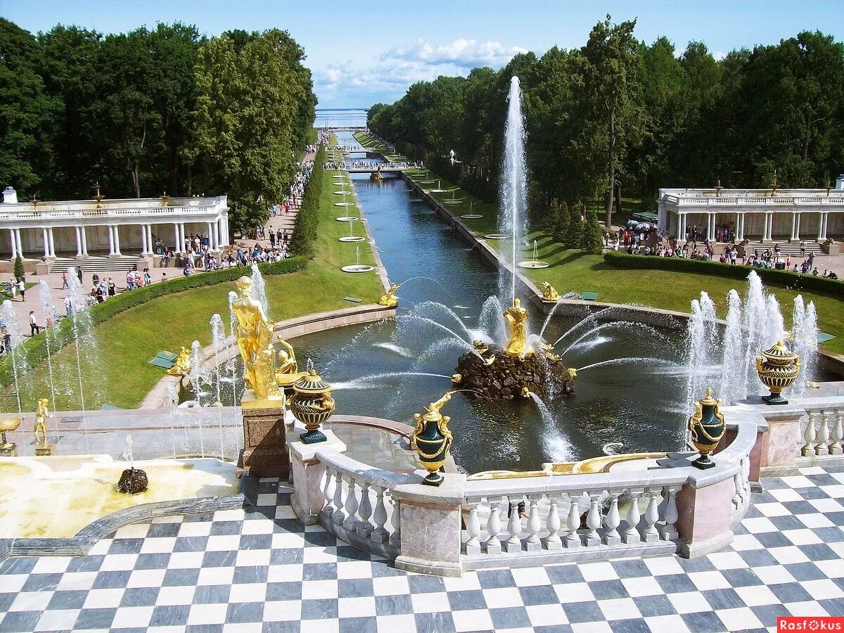 большой каскад и морской канал петергоф. сампсониевский канал петергоф. морской (сампсониевский) канал. краснопрудский канал в петергофе. морской канал в петергофе.