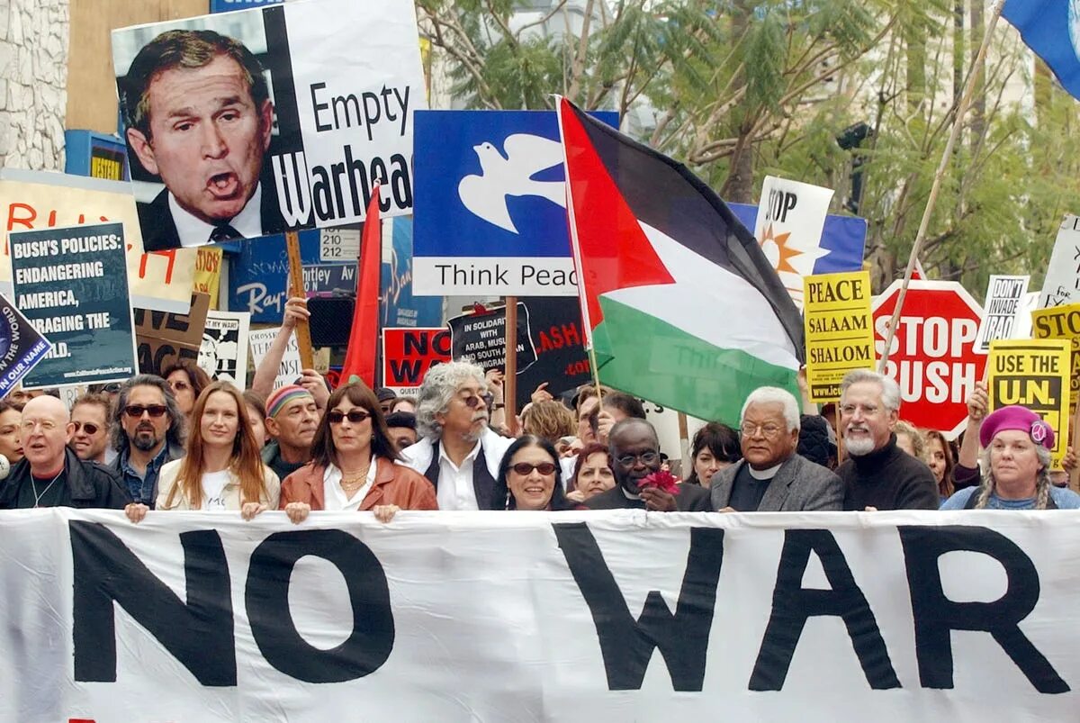 Protest against. Протесты против войны в Ираке 2003. Антивоенные митинги против войны в Ираке. Акция и протест против войны в Ираке 2003. Акции против войны в Ираке.