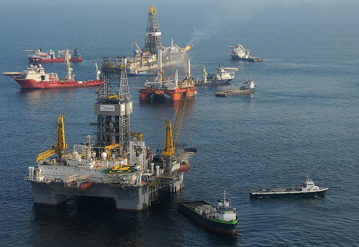 Добыча морских ресурсов. Добыча нефти на шельфе. ресурсы океана. морские минеральные ресурсы. богатства мирового океана.