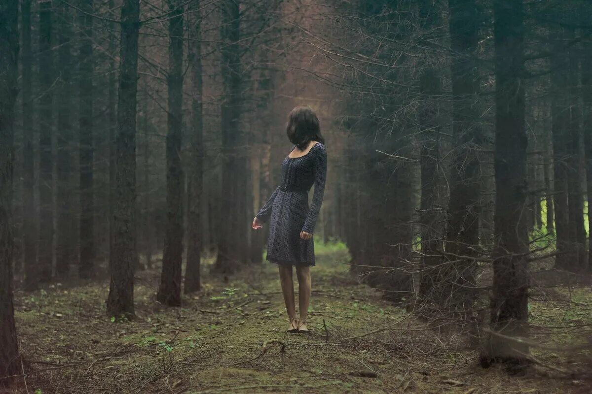 Темная мрачная эстетика. Комнаты для одного человека. Психическое принуждение. Депрессивные пейзажи. Принуждение к совершению сделки.