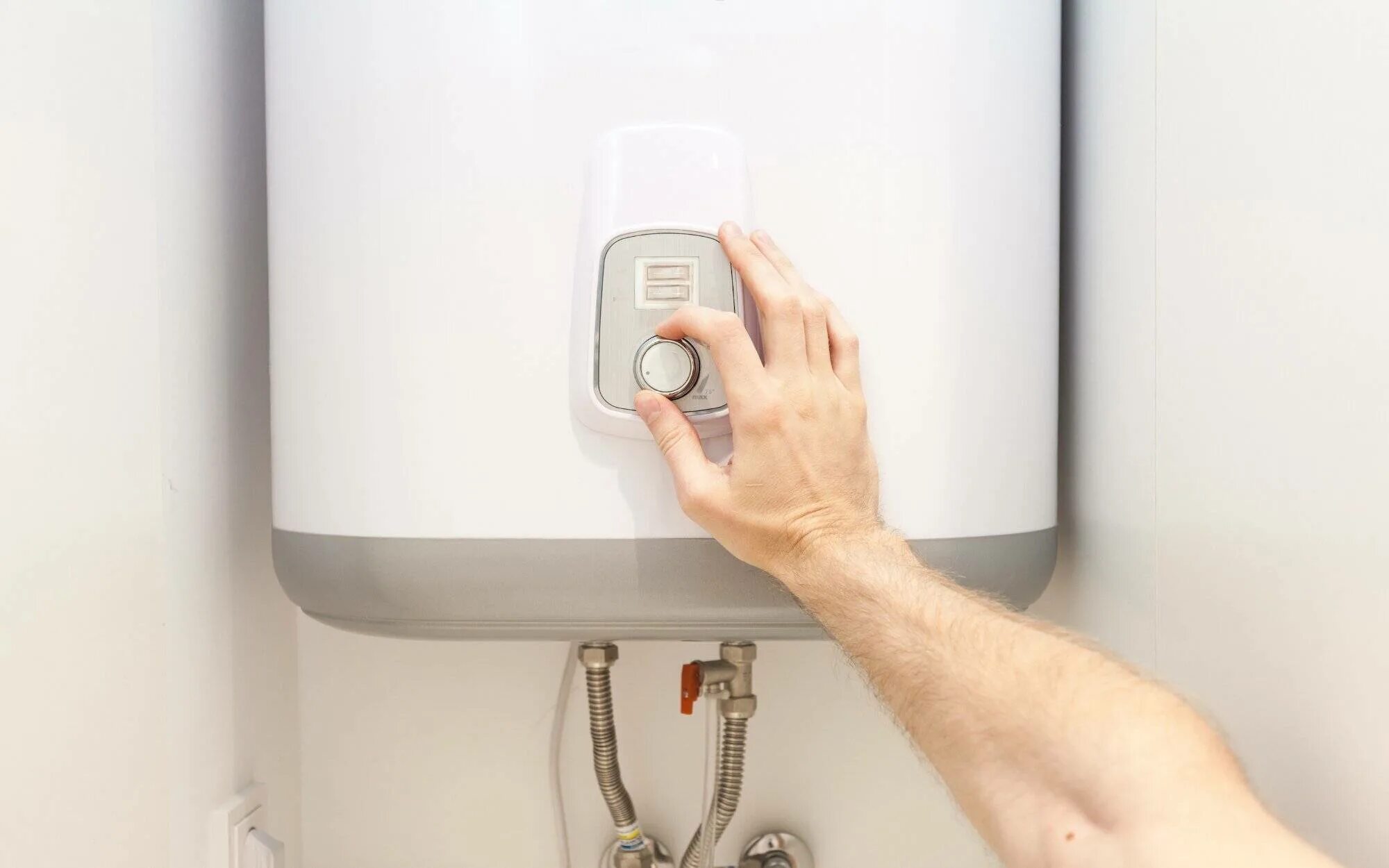 Как правильно выбрать водонагреватель для дома. Бойлер water heater. монтаж водонагревателя. скрытый монтаж водонагревателя. водонагреватель накопительный монтирование.