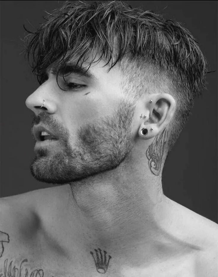 Kamm über Frisuren für Männer 2018 #frisuren #manner Side swept hairstyles, Comb