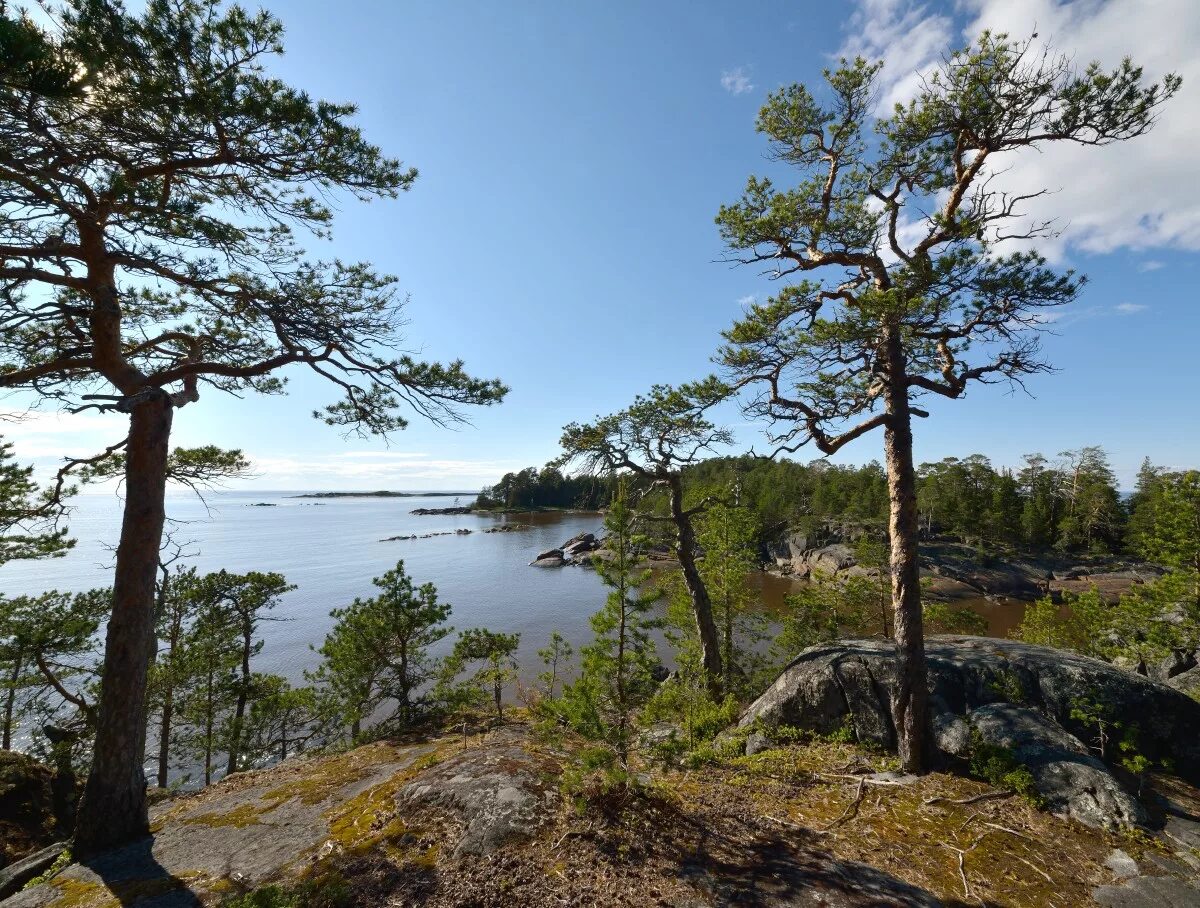 Кий остров онега. Онега белое море кий остров. Белое море Архангельск остров кий. Кий остров Архангельск. Онега Архангельская область кий остров.