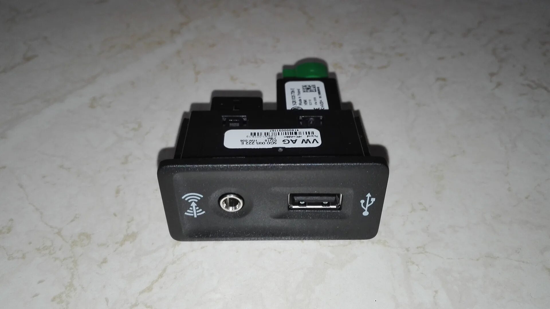 Панель usb aux
