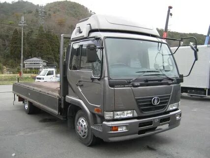 Nissan condor