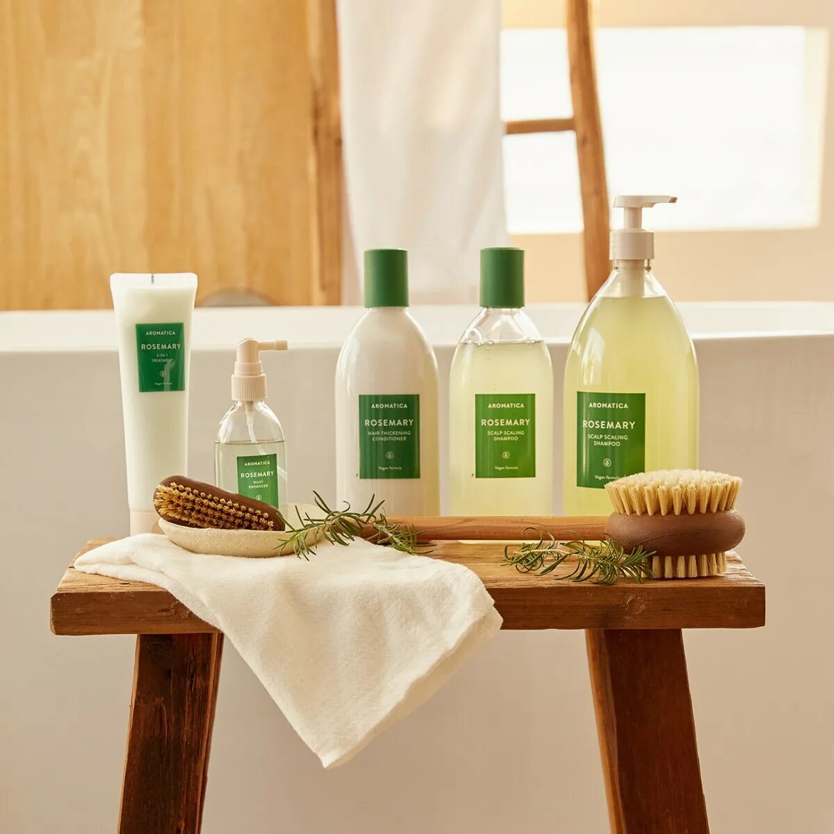 Aromatica scalp scaling shampoo. Aromatica rosemary scalp scaling shampoo. aromatica шампунь с розмарином. шампунь бессульфатный укрепляющий rosemary scalp scaling shampoo 400ml (aromatica). aromatica маска для волос с розмарином.