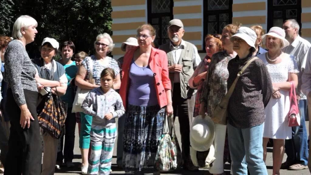 Погода в угличе на неделю самый. Углич день города. Углич город, день города. Погода в Угличе.