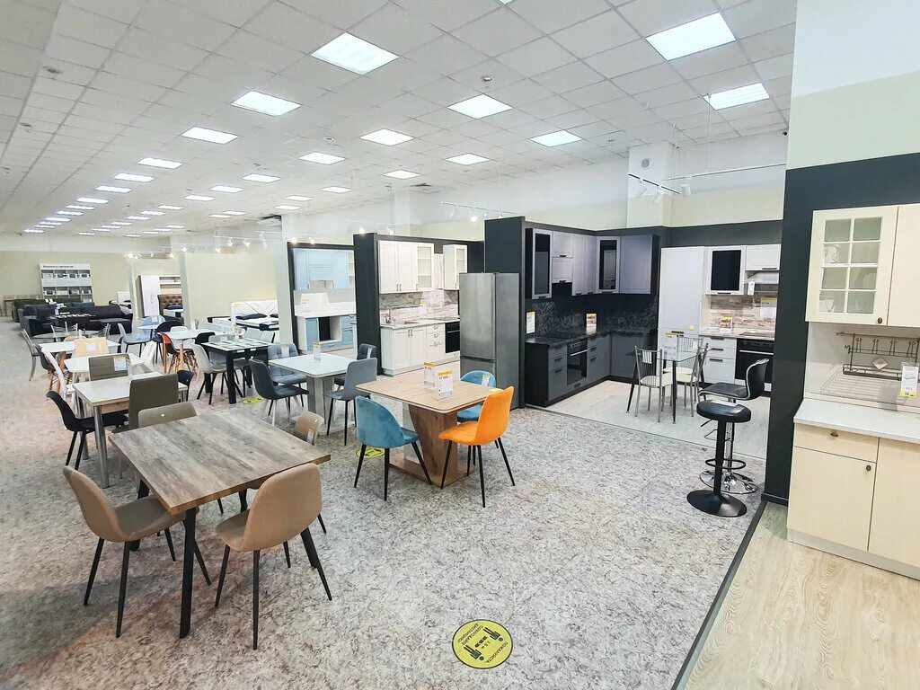 носовихинское шоссе 5 мебель. магазин 169. Ru, москва молодогвардейская улица. ру на рублевке. дверь на склад в магазине.