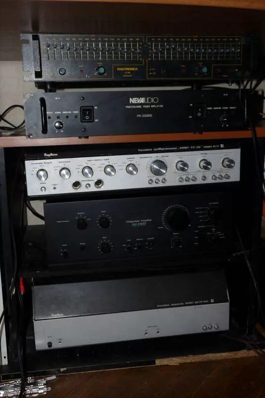 Pa audio. Усилитель neva pa-2000. neva audio pa 2000ag. усилитель neva audio pa2000ag. neva audio pa 3000.