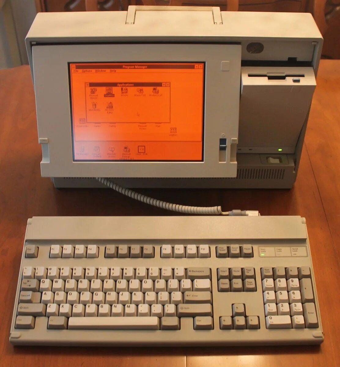 Ibm p. Ibm ps2 model 60. ibm ps2 монитор. ibm p70. ibm ps2 model 50.
