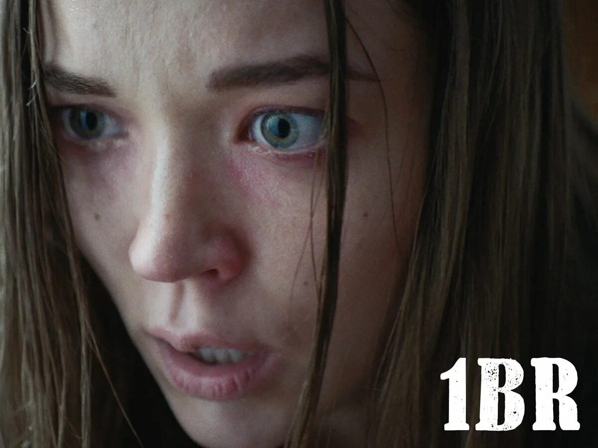 Рейтинг лучших ужасов 2020. Остров фантазий / fantasy island (2020). Рейтинг лучших ужасов 2020. Malasana. Фильм заклятие дом 32.