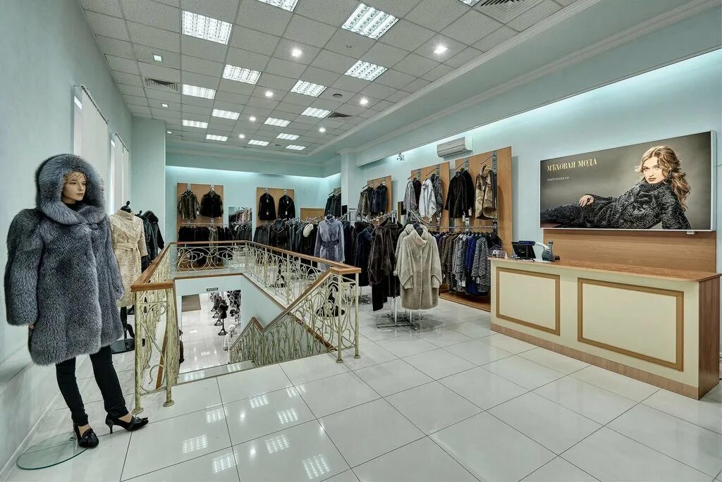 шубы киров адреса. меховая фабрика соболь киров. шуба автоледи из норки с капюшоном. шуба из норки с капюшоном длина 90см размер 54. киров магазин шубы.