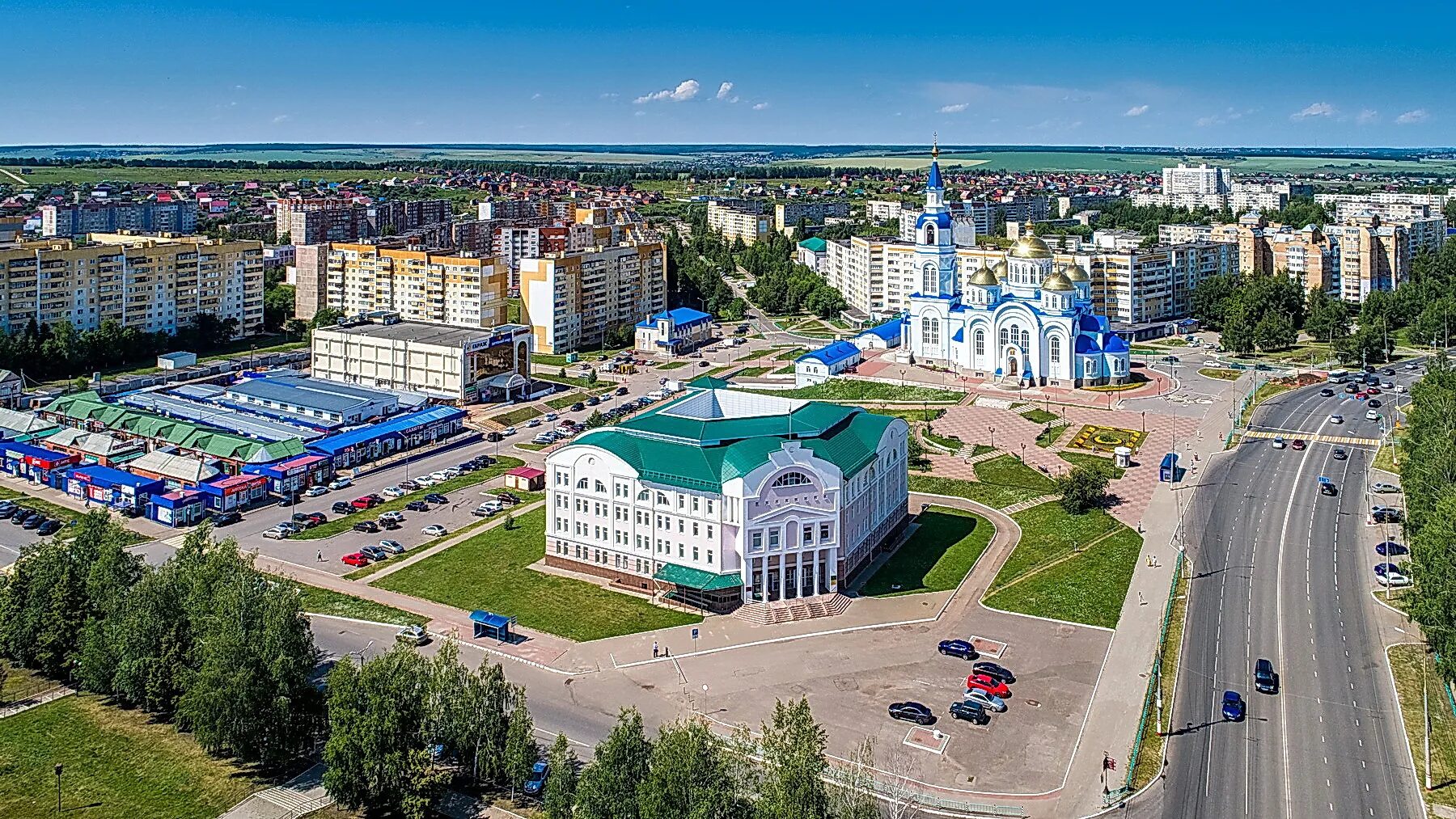 Магазины г саранска. Саранск Мордовия Светотехстрой. Саранск центр города. Саранск район Светотехстрой. Саранск площадь города.