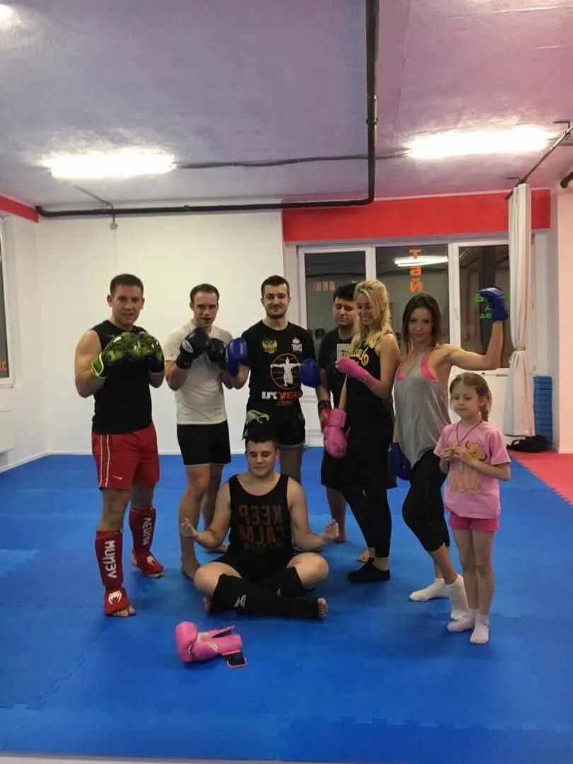 Тайский спорт. Школа муай тай. Школа тайского бокса в москве. Школа тайского бокса, новосибирск, красный проспект. Муай тай школа.