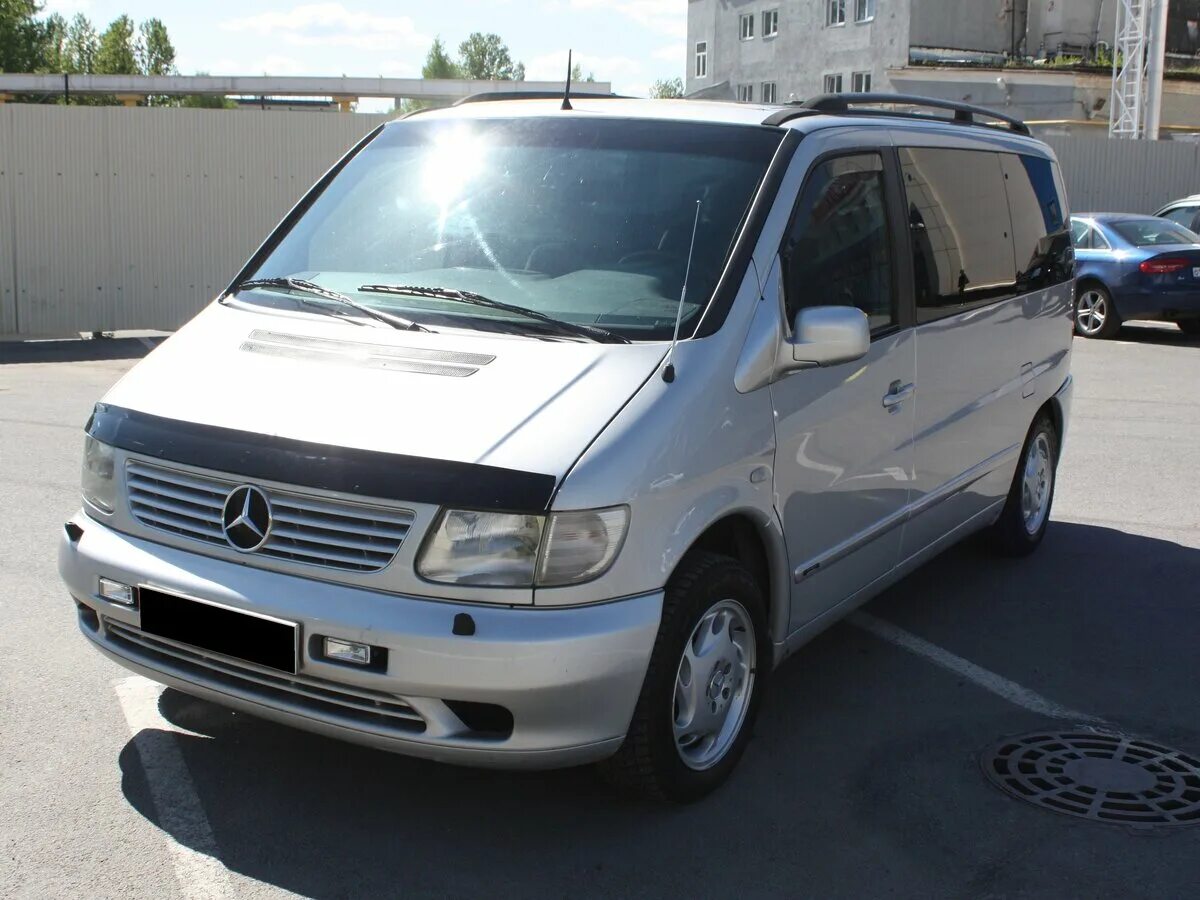 Вито 1 москва. Mercedes минивэн старый. Мерседес минивэн 2001. Mercedes vito 112. Мерседес вито 1998 года.