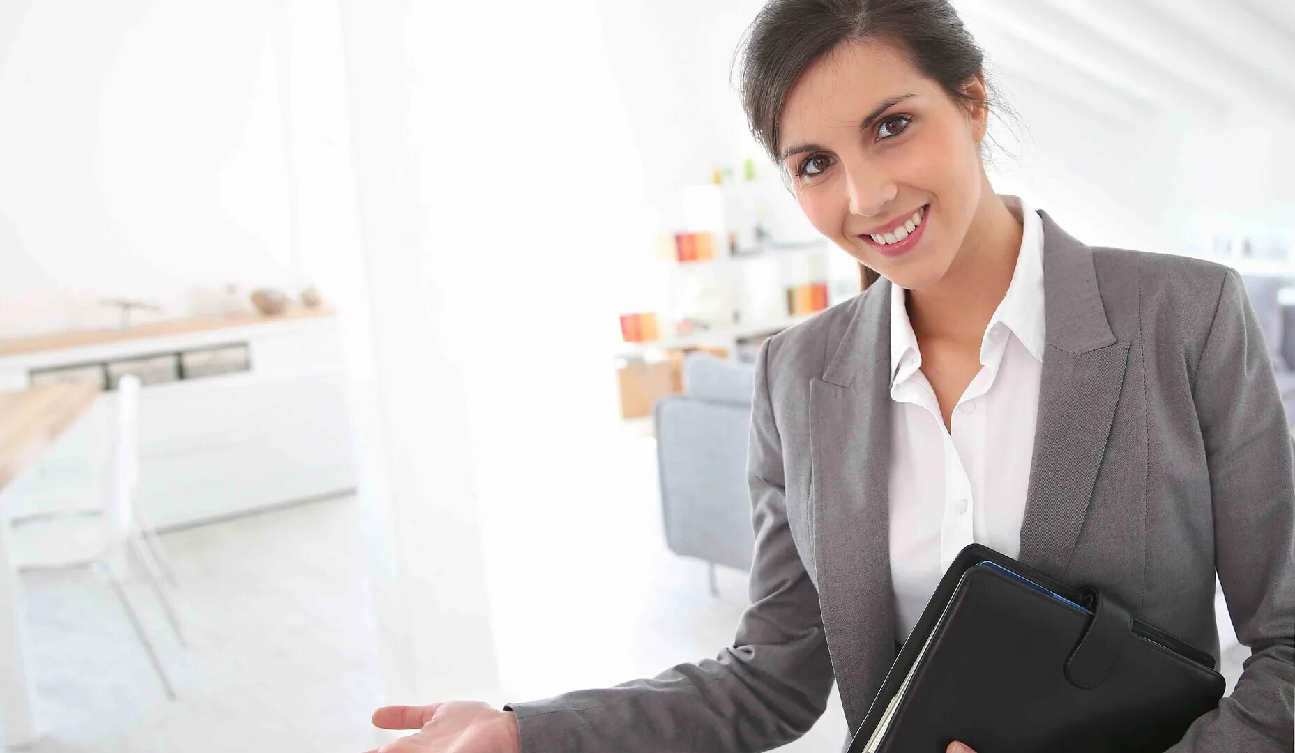 работа риелтор без опыта.