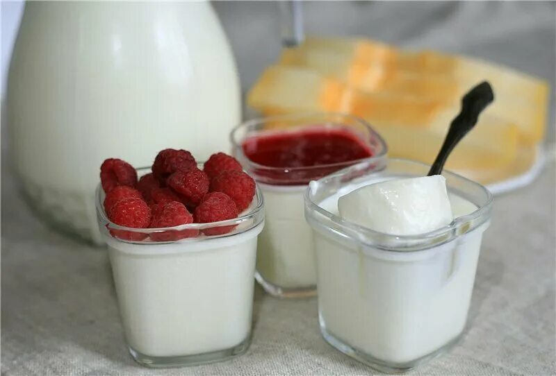 Фото йогурта. Домашний йогурт. Натуральный йогурт домашний. Йогурт собственного приготовления. Йогурт домашнего приготовления.