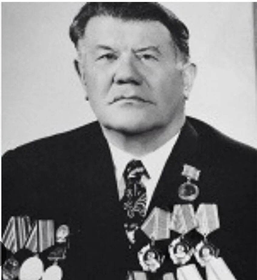Соатов собир. Собир. камалов партийный деятель. камалов махкам камалович.