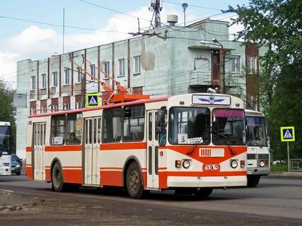 Троллейбус киров