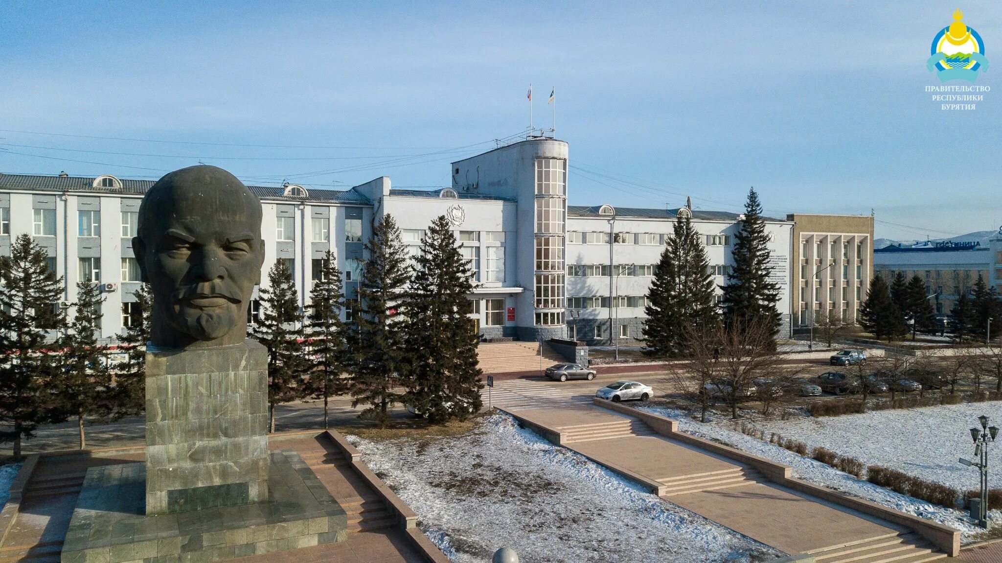 Фото правительство республики бурятия. Правительство р бурятия. Правительство республики бурятия здание. Дом правительства республики бурятия. Правительство республики бурятия.