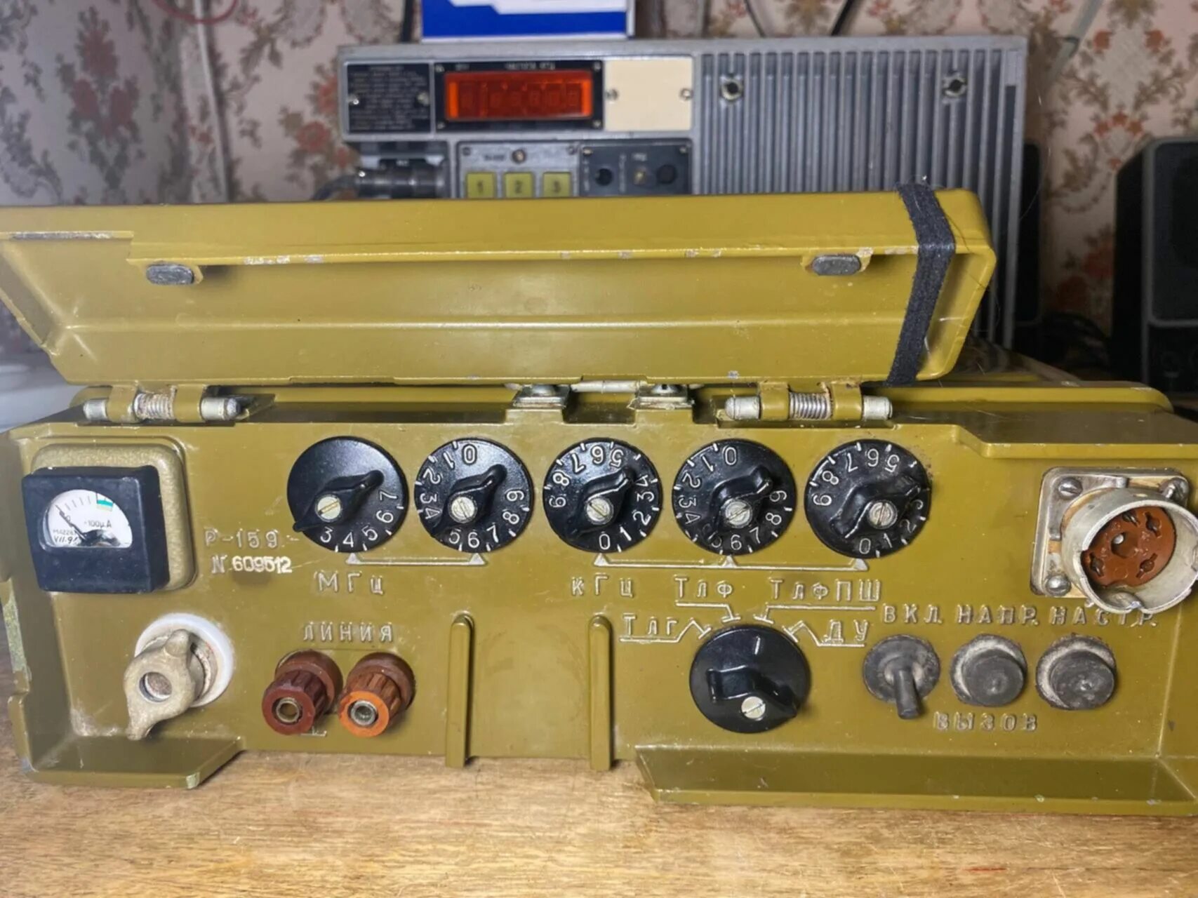 Радиостанция р 159. Р-159. армейская рация р-159. радиостанция армейская переносная р 159. радиостанция р-134-1 «беркут».