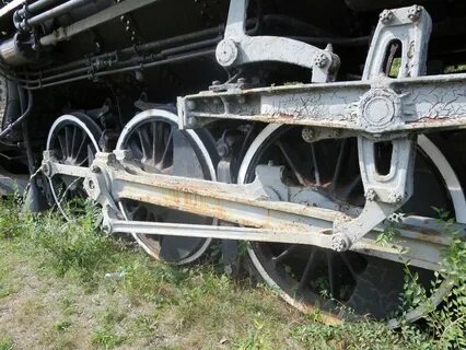 За 2.5 мин колесо тепловоза сделало 750