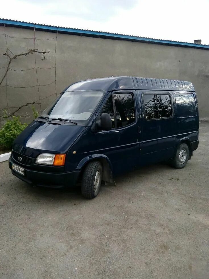 Транзит 98 года. Форд Транзит 1999 2.5 дизель. Ford Transit 1999. Форд Транзит 1999г дизель. Форд Транзит 1995 2.5 дизель.