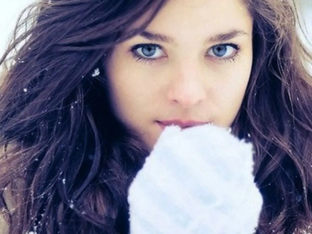Девушка с голубыми глазами. Красивые девушки на аву. Аватарка 14 лет