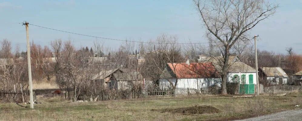 Погода село республика донецкая. Новоивановка Амвросиевский район. Село Благодатное Донецкая область Амвросиевский район. Село Амвросиевский район Донецкой области. Донецкая область Амвросиевский район село Новоивановка.