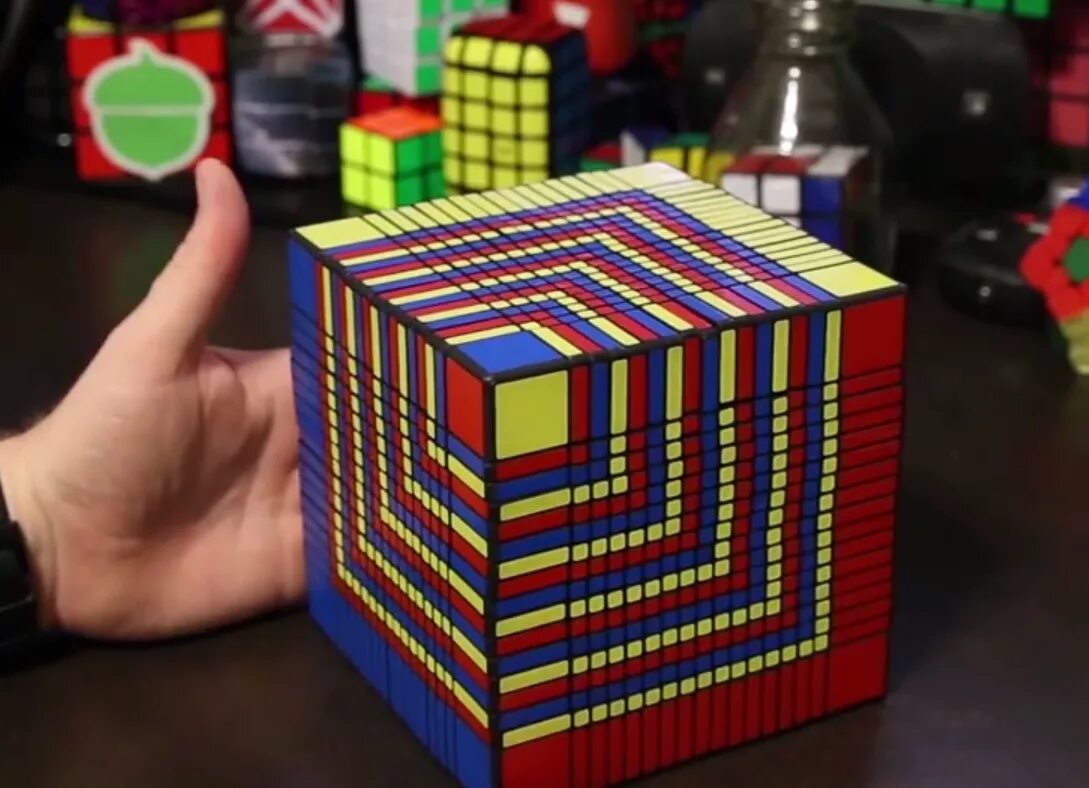 Кубики рубики самые. Rubik Cube 17x17. Кубик Рубика 33x33x33. Rubiks Cube 17x17. Кубик рубик 17 на 17 на 17.