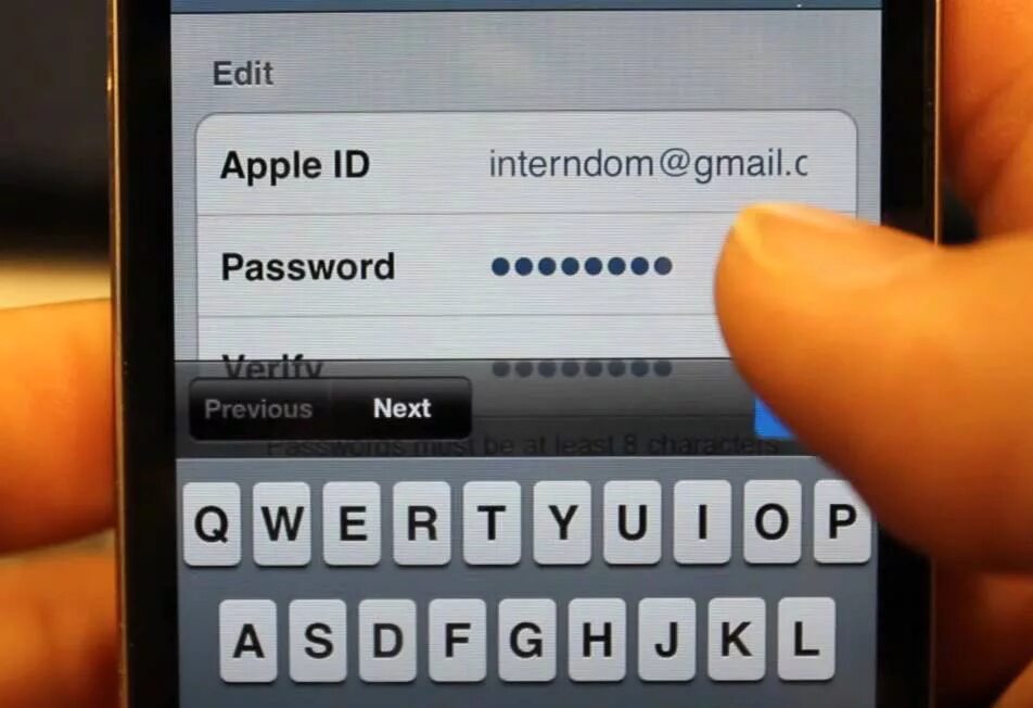 Apple password. Пароль на Apple LD. Пароль iphone. Идентификатор Apple ID что это. Пароли на Apple iphone.