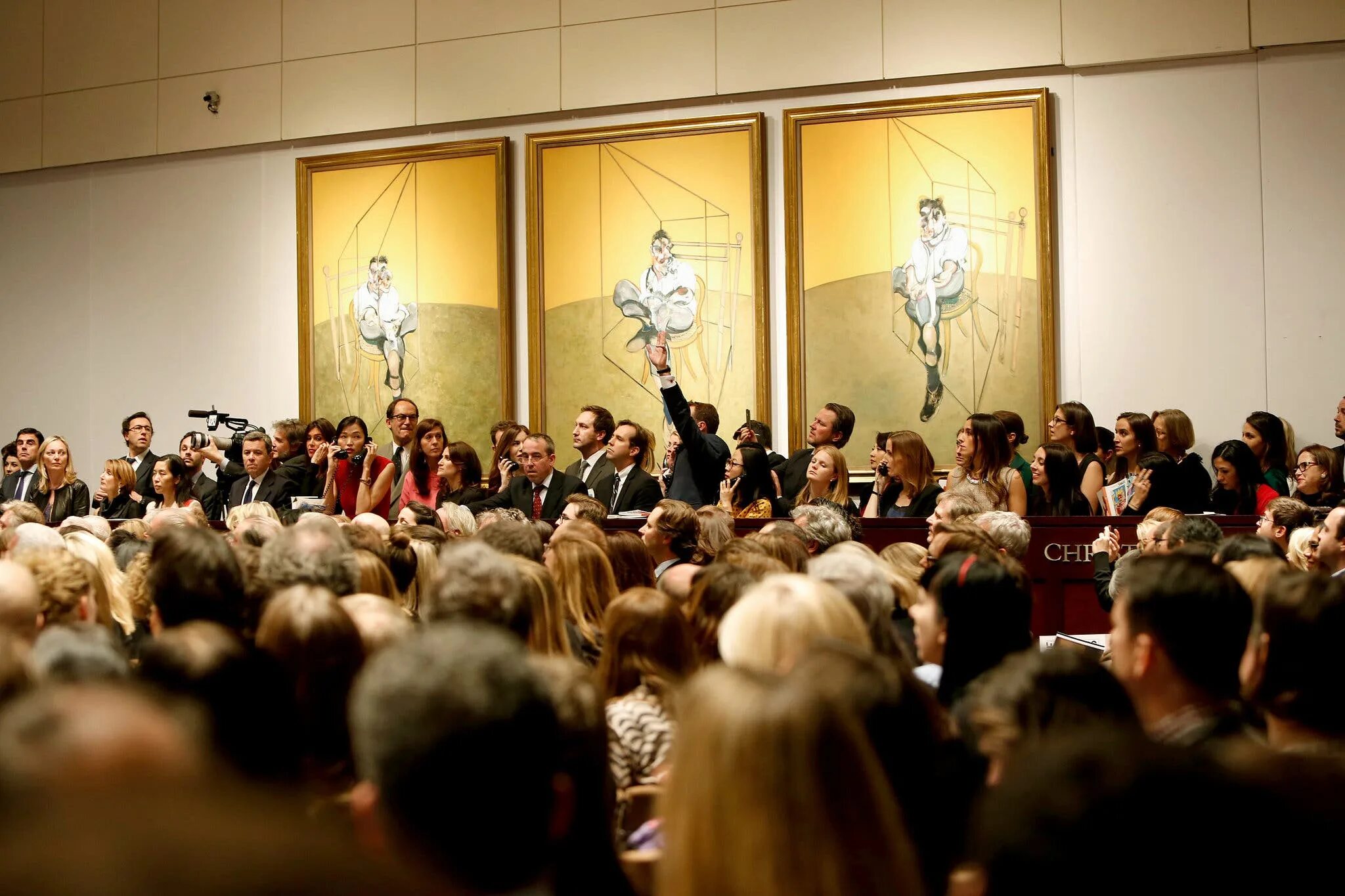 Сотбис в нью йорке. Сотбис в нью йорке. Аукционный дом сотбис sotheby's. Аукцион арт. Сотбис и кристис.