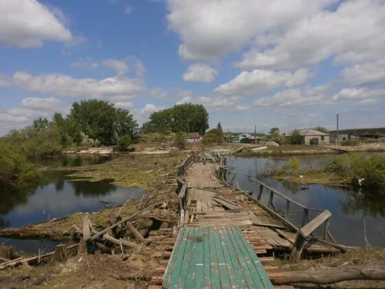 Деревня Кубрино Тарского района Омской области. Кубрино Колосовского района Омской области. Деревня Кубрино Омская область Тарский. Опасная переправа