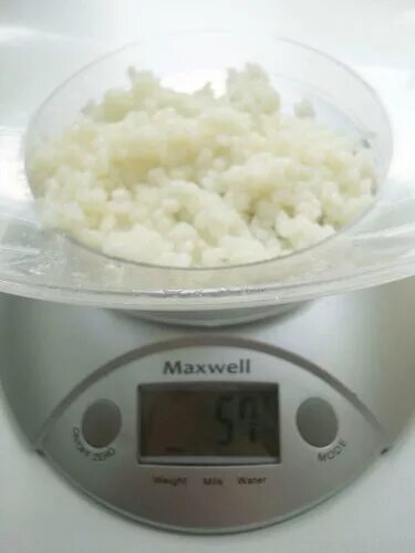 100 г вареного риса. 100 г рисовой крупы. 100 грамм риса. Сто грамм риса. 100 грамм риса на тарелке.