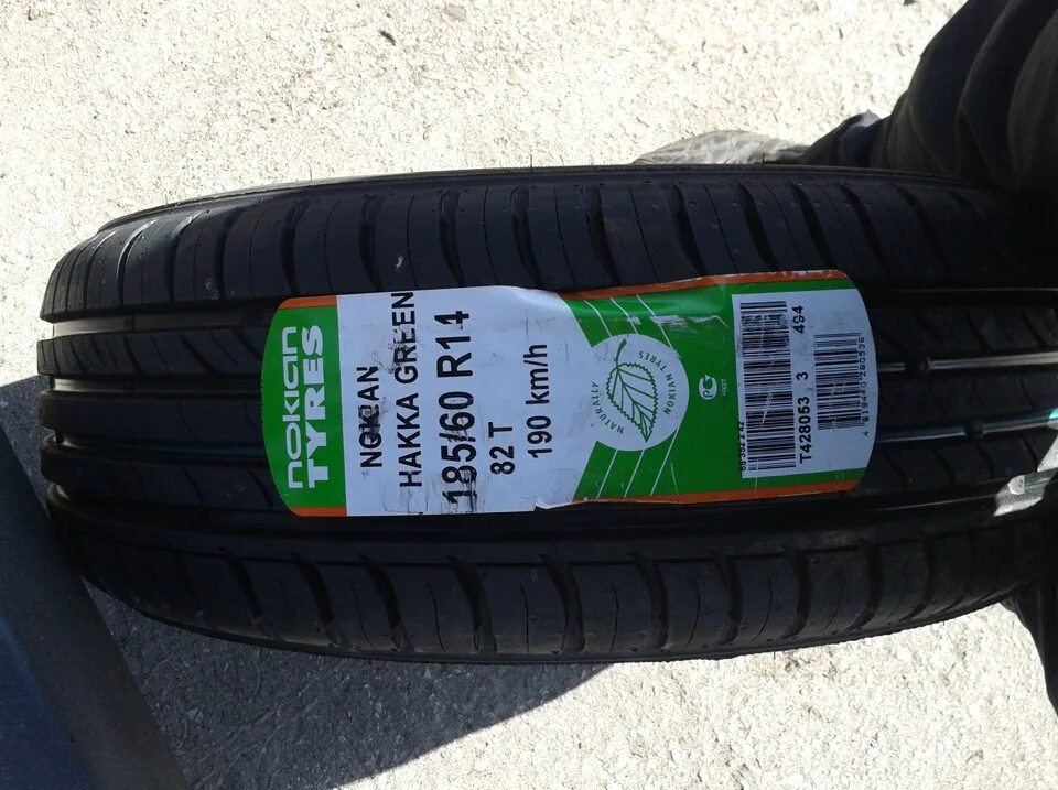 Nokian Hakka Green 3. Резина Nokian хаккигриин185 60 r14. Нокиан Хакка Грин 185/60 r14. Nokian Hakka Green 185/60r14.