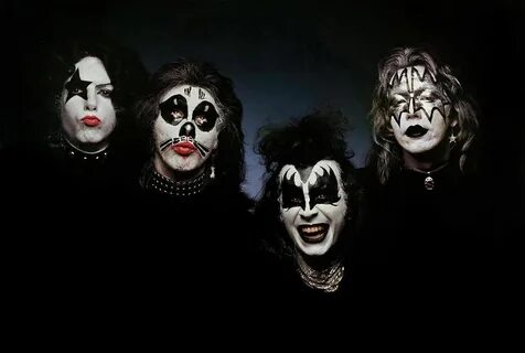 Kiss the ground