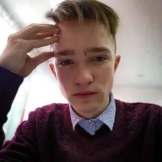 Участник веко