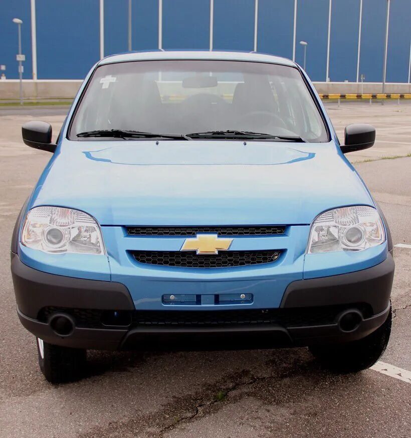 2123 цвета. Chevrolet Niva. Шевроле Нива 2009 синяя. Шевроле Вива. Нива Шевроле 2123 цвет.