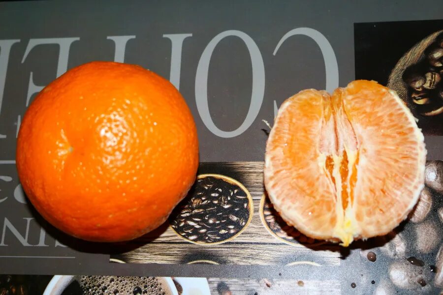 У толи есть конфеты 7 апельсиновых. Апельсины сорта Вашингтон навел. Перекус апельсин. Апельсины сорт Вашингтон. Апельсин Мерлин.