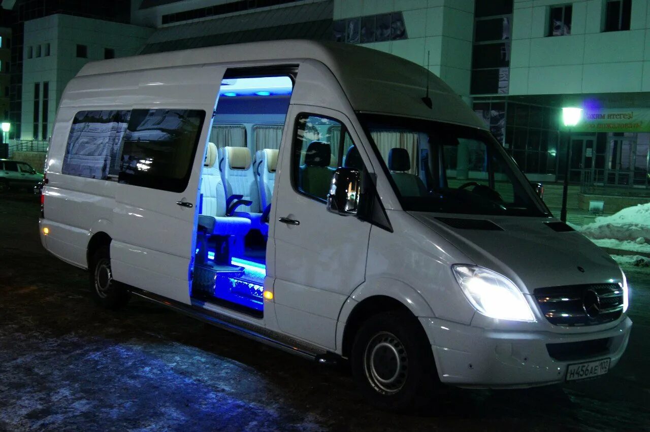 Мерседес Спринтер 16 мест. Mercedes-Benz Sprinter 20 мест. Мерседес Спринтер 20 мест. Мерседес Спринтер пассажирский 20 мест. Газель мерседес спринтер