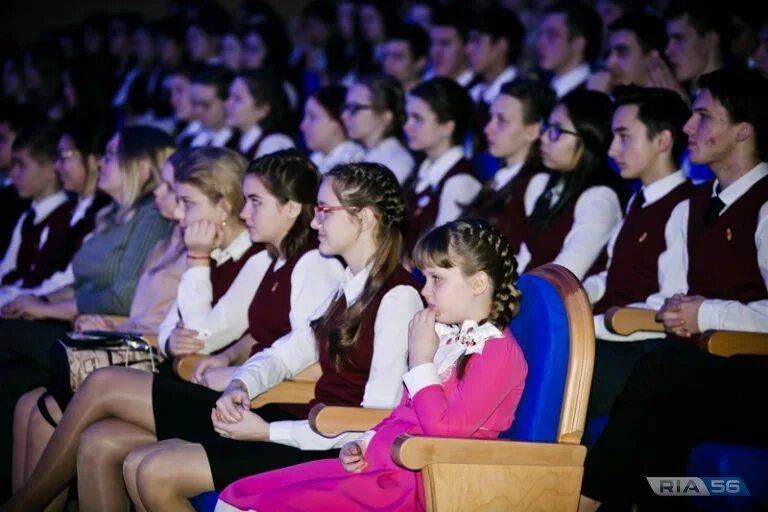 Губернаторский лицей интернат для одаренных детей оренбург. Губернаторский лицей для одаренных детей оренбург фото. губернаторский лицей для одаренных логотип в оренбурге. новости губернаторского лицея в оренбурге.