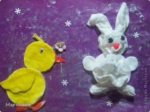 Зайчик из ватных дисков. Поделка зайчик из ватных дисков. поделка зайка из ватных дисков. новогодний зайчик из ватных дисков. поделка зайчик из ватн.