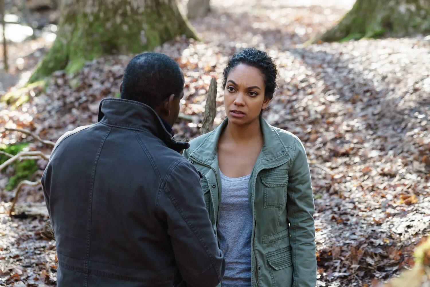 Лощина 3. Сонная лощина сериал никки рид. Сонная лощина. Николь бахари сонная лощина. Дженни миллс сонная лощина.