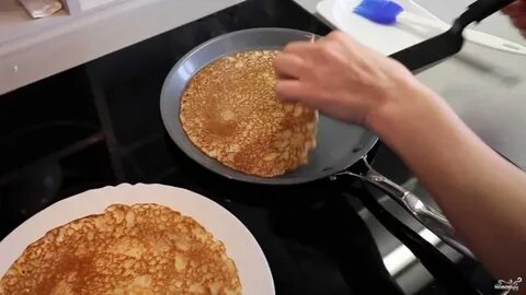 Как поджарить блины