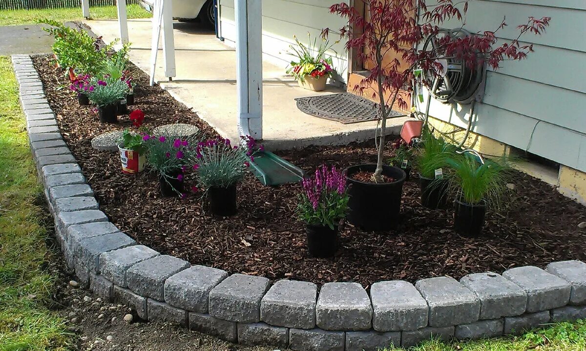 15 Affordable and Easy-to-Install Garden Edging Ideas