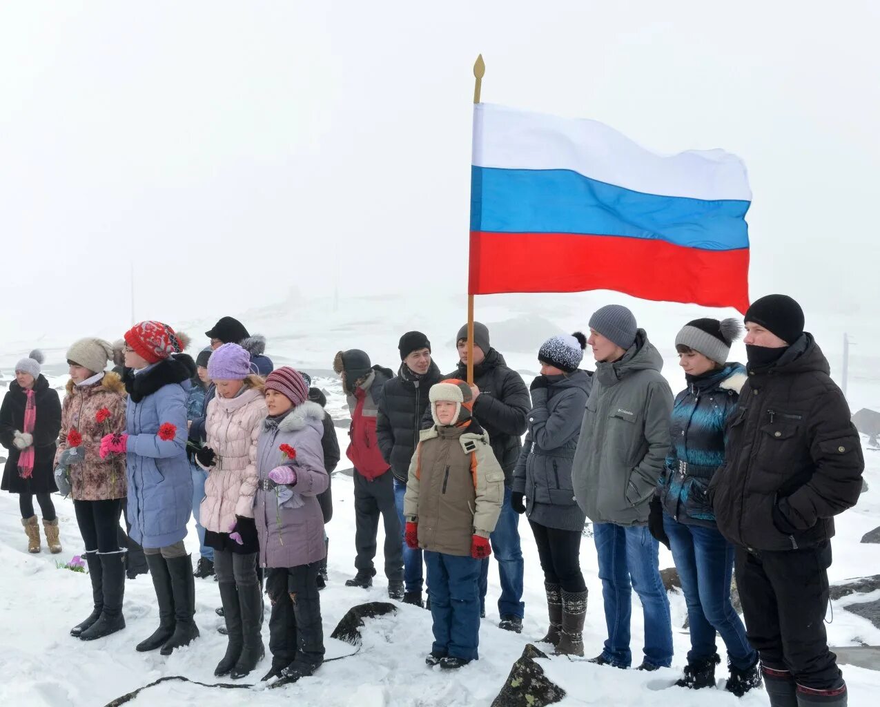 Рп5 диксон. Диксон Красноярский край. Администрация города Диксон. Диксон молодежь. Диксон посёлок люди.